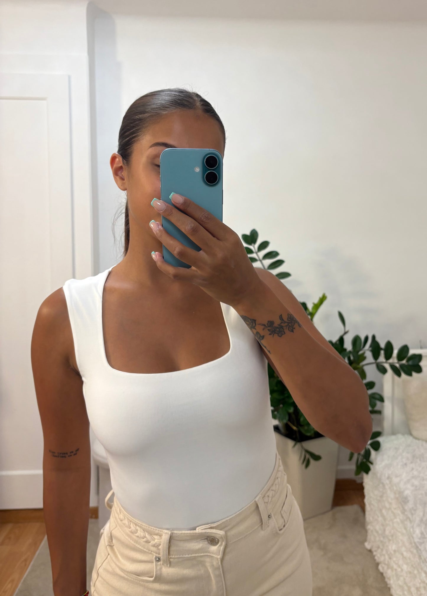 Body  White